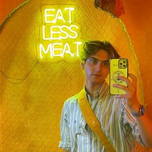 Meet your Posher, Maximillian